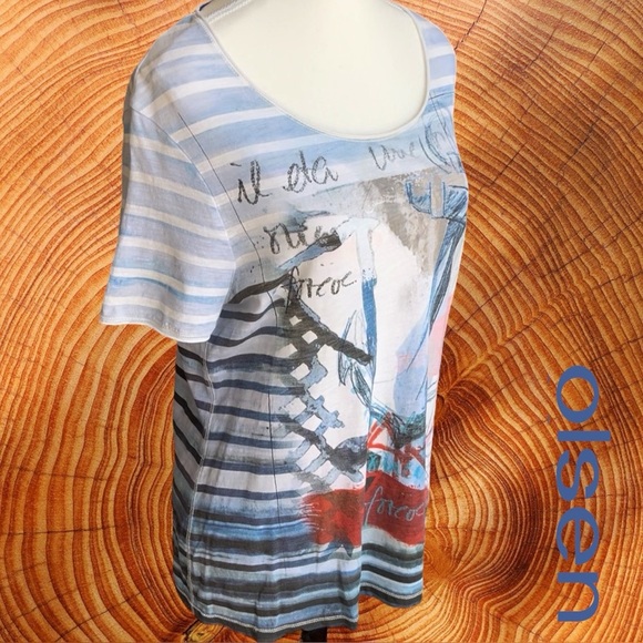 Blue and White Graphic Tee with Scoop Neck and Short Sleeves - Picture 3 of 6